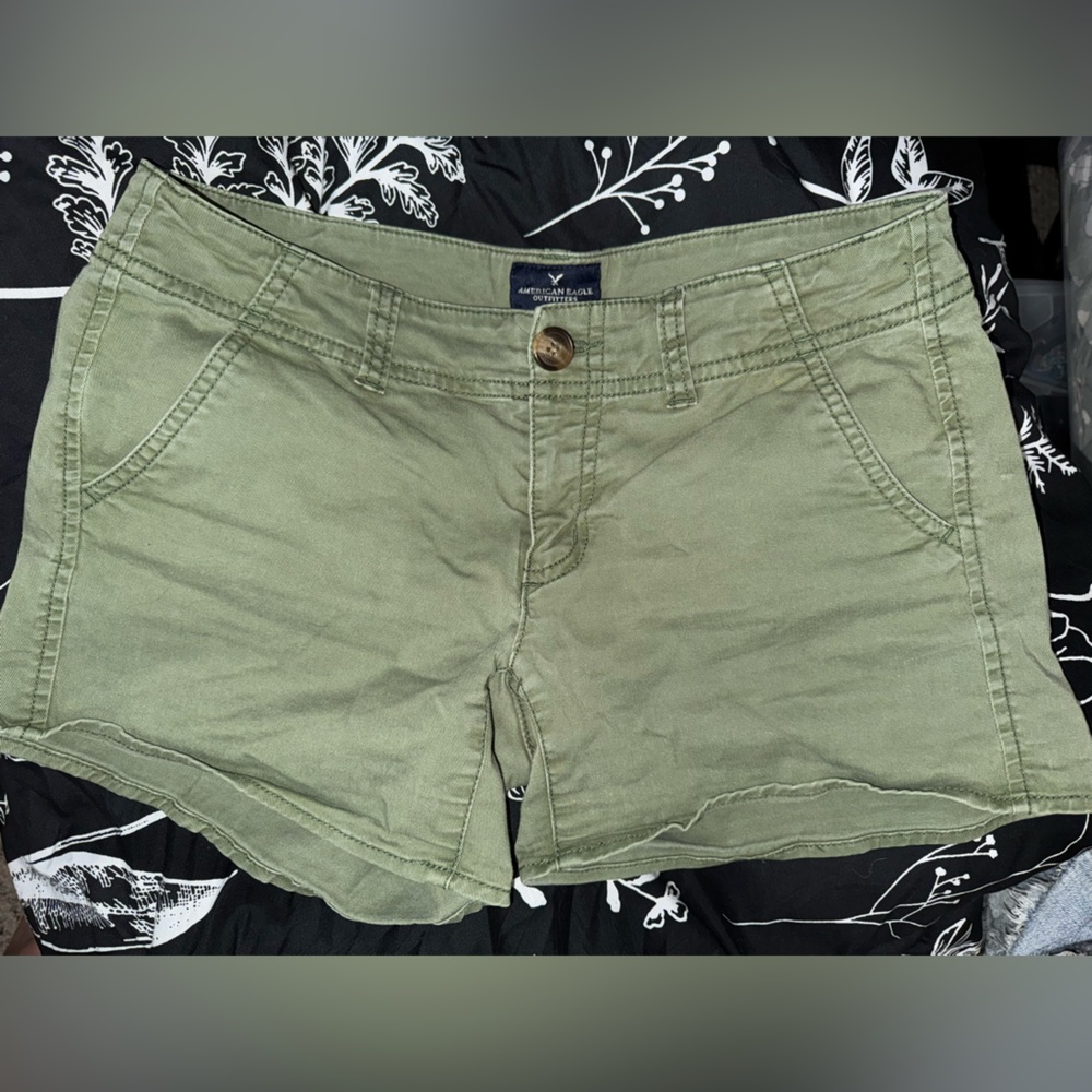 Olive Green Khaki Style Shorts